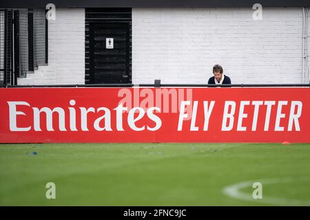 Borehamwood, Regno Unito. 16 maggio 2021. Il direttore Joseph Adrian Montemurro (Arsenal), in vista della V partita della Vitality Womens fa Cup tra Arsenal e Crystal Palace al Meadow Park, Borehamwood, Inghilterra. Credit: SPP Sport Press Photo. /Alamy Live News Foto Stock