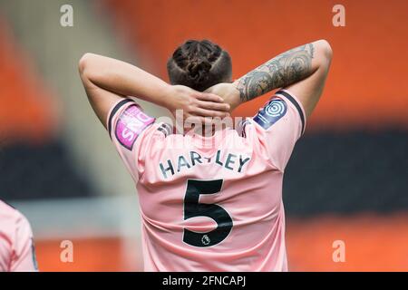 Londra, Regno Unito. 16 maggio 2021. Londra, Regno Unito. 2 maggio : Naomi Hartley (Sheffield) gesti durante la FA Women's Cup 2020-21 tra Tottenham Hotspur e Sheffield Uniti all'Hive. Credit: Federico Guerra Morán/Alamy Live News Foto Stock