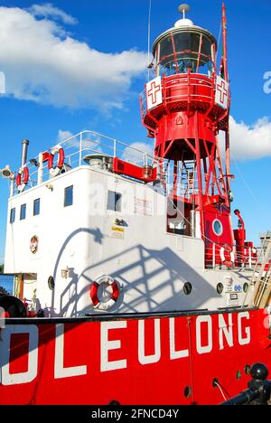 Il Helwick Lightship, Baia di Cardiff, Cardiff Wales, Regno Unito Foto Stock