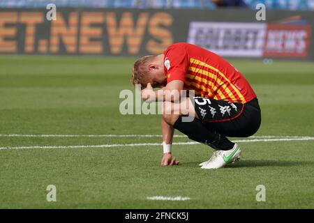 Benevento, Italia. 16 maggio 2021. Kamil Glik (Benevento Calcio) durante Benevento Calcio vs FC Crotone, Serie calcistica italiana A match a Benevento, Italy, May 16 2021 Credit: Independent Photo Agency/Alamy Live News Foto Stock