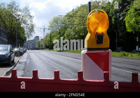 Strada bloccata in un cantiere a Düsseldorf, Germania Foto Stock