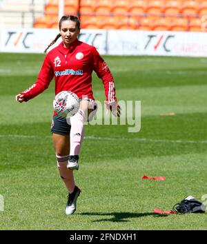 Barnet, Regno Unito. 16 maggio 2021. EDGWARE, INGHILTERRA - MAGGIO 16: Rhema Lord-Mears of Sheffield United Women durante la Vitality Fifth Round tra Tottenham Hotspur e Sheffield Uniti all'Hive Stadium, Barnet UK il 16 Maggio 2021 Credit: Action Foto Sport/Alamy Live News Foto Stock