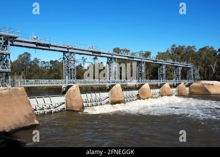 Gogeldrie Weir, fiume Murrumbidgee, vicino a Leeton nel nuovo Galles del Sud, Australia Foto Stock