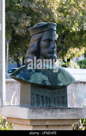 Busto di Luciano Laurana (Lucijan Vranjanin), il più significativo architetto rinascimentale croato del 15 ° secolo, a Zara, Croazia Foto Stock