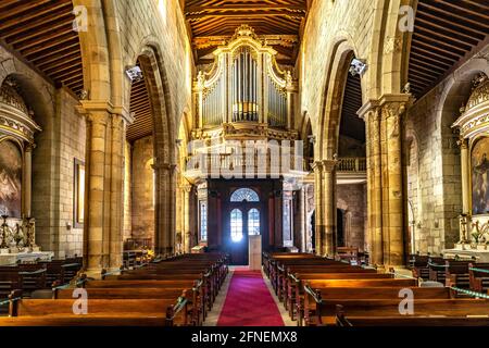 Kirchengel der Kirche Igreja de Nossa Senhora da Oliveira, Guimaraes, Portugal, Europa | Igreja de Nossa Senhora da Oliveira Guimaraes chiesa o. Foto Stock