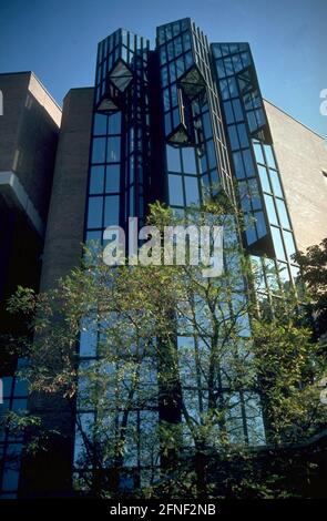 Il centro culturale di Monaco Gasteig a Haidhausen. [traduzione automatizzata] Foto Stock