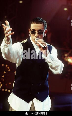 BACKSTREET BOYS, Sänger Alexander James McLean, bei einem Auftritt, 1996. BACKSTREET BOYS, American Boy group, cantante Alexander James McLean, performance, 1996. Foto Stock