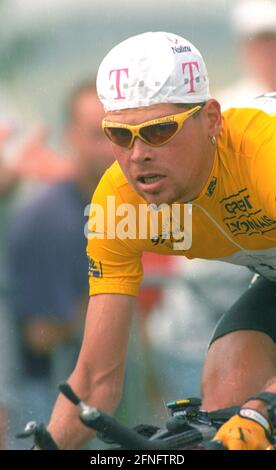 Tour de France 1997. Prova individuale Disneyland Paris il 26.07.1997 gennaio Ullrich in maglia gialla [traduzione automatica] Foto Stock