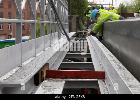 Immagine scattata durante una visita alla stampa del cantiere, organizzata da Infrabel in occasione della ristrutturazione della ferrovia Foto Stock