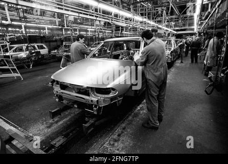 DEU , DEUTSCHLAND : produzione dell'Opel Astra presso lo stabilimento di Bochum , febbraio 1992 [traduzione automatizzata] Foto Stock