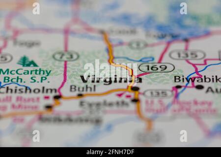 05-17-2021 Portsmouth, Hampshire, UK, Virginia Minnesota Stati Uniti visualizzati su una mappa geografica o su una mappa stradale Foto Stock