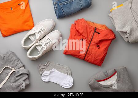Abiti casual uomo e accessori giacitura piatta Foto Stock