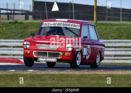 Su tre ruote provenienti da Nelson, Steve Platts, Singer Chamois, Historic Touring Car Championship, Historic Sports Car Club, HSCC, Jim Russell Tro Foto Stock