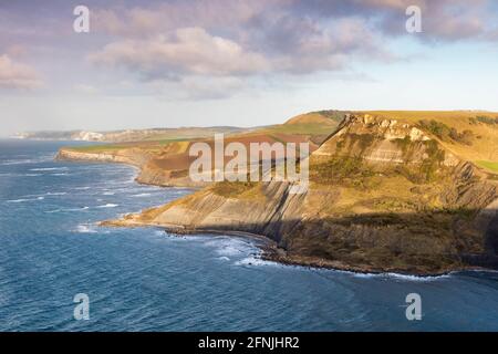 Alba sulla testa di Sant'Aldhelm e sulla Jurassic Coast, Dorset, Inghilterra, Regno Unito Foto Stock