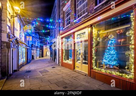 Natale a Grape Lane, Whitby, North Yorkshire Foto Stock
