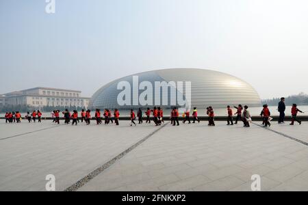 "L'Uovo' - Pechino il Centro Nazionale per le Arti dello spettacolo. Foto Stock