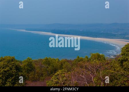 Paesaggio della zona di Konkan Maharashtra, tramonto e zona di mare. Tramonto a Parshuram Ghat. Foto Stock