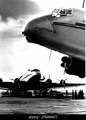 Trasporto / trasporto, aviazione, aerei passeggeri, Junkers Ju 90 della Lufthansa, circa 1940, EDITORIALE-USO-SOLO Foto Stock