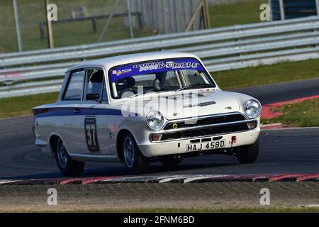 Mike Gardiner, Ford Lotus Cortina, Historic Touring Car Championship, Historic Sports Car Club, HSCC, Jim Russell Trophy Meeting, aprile 2021, Snettert Foto Stock