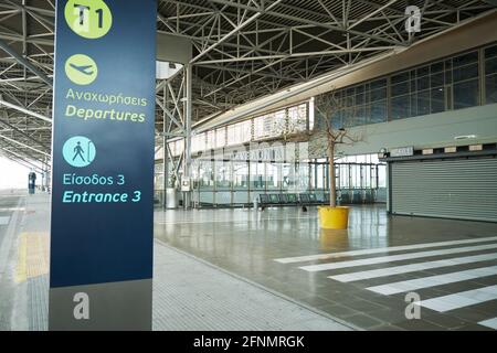 Il terminal dell'aeroporto di Salonicco Foto Stock