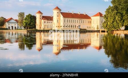 Castello di Rheinsberg in Ostprimitz-Ruppin, Germania, immagine tonica Foto Stock