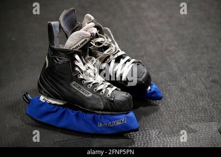 Partita di hockey su ghiaccio. Squadra di hockey. Pattini da ghiaccio. Francia. Foto Stock