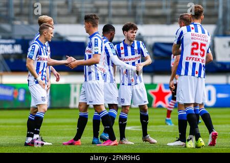 HEERENVEEN, OLANDA - MAGGIO 16: Team SC Heerenveen durante la partita olandese Eredivisie tra SC Heerenveen e Sparta Rotterdam a Abe Lastra stadi Foto Stock