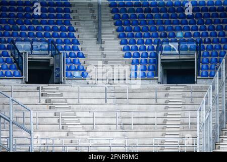 HEERENVEEN, OLANDA - MAGGIO 16: Stand vuoto durante la partita olandese Eredivisie tra SC Heerenveen e Sparta Rotterdam allo stadio Abe Lestra su M. Foto Stock