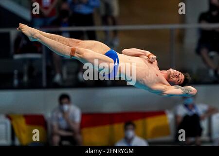 16-05-2021: Zwemmen: Europees Kampioenschap: Boedapest BUDAPEST, UNGHERIA - MAGGIO 16: Vinko Paradzik di Svezia in gara alla finale della piattaforma Men 10m du Foto Stock