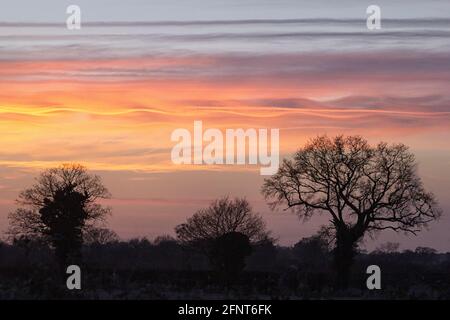 Tramonto sulla campagna del Norfolk, East Anglia, Regno Unito Foto Stock