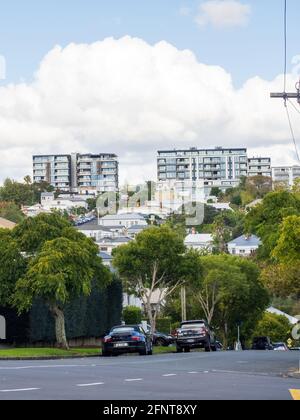 AUCKLAND, NUOVA ZELANDA - 27 aprile 2021: Vista su Millais Street a Ponsonby. Foto Stock