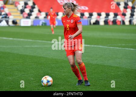 Newport, Galles. 22 ottobre 2020. Gemma Evans of Wales Donne in azione durante il Campionato europeo delle Donne UEFA 2020 Qualifying Group C match tra Galles e Isole Faroe Donne alla Rodney Parade di Newport, Galles, UK il 22 ottobre 2020. Credito: Duncan Thomas/Majestic Media. Foto Stock