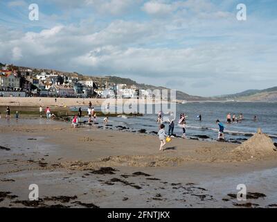 Lyme Regis Beach, Lyme Regis, Dorset, Regno Unito, 2019. Foto Stock