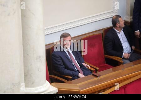 KIEV, UCRAINA - 19 MAGGIO 2021 - la sala della sessione è raffigurata durante una seduta regolare del parlamento ucraino, Kiev, capitale dell'Ucraina. Foto Stock