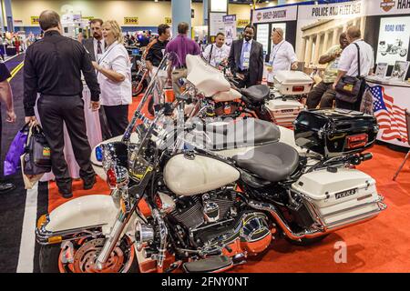 Florida,Miami Beach Convention Center,centro,IACP International Association of Chiefs of Police Annual conference,Harley Davidson Motorcycle Police fl Foto Stock