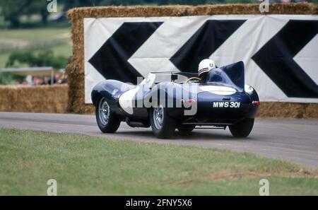 1956/57 Jaguar D tipo di Ecurie Ecosse al Goodwood Festival della velocità 1996 Foto Stock