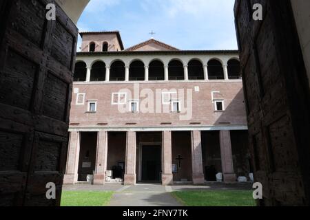 UNA VISTA ESTERNA DELLA CHIESA DI SAN SABA Foto Stock