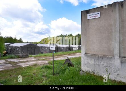 Rancirov, Repubblica Ceca. 20 maggio 2021. Giornata di controllo al campo tenda nella base militare di Rancirov, Repubblica Ceca, si è tenuta giovedì 20 maggio 2021. Le truppe statunitensi che si trasferiscono dalla Germania ad un esercizio in Ungheria si fermeranno sulla sua strada nel campo tenda di Rancirov vicino a Jihlava la domenica. Credit: Lubos Pavlicek/CTK Photo/Alamy Live News Foto Stock