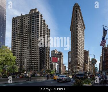 MANHATTAN, STATI UNITI - 21 ottobre 2020: L'edificio Flat Iron e il suo vicino a Manhatt Foto Stock