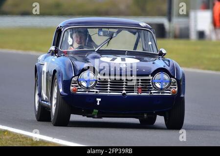 Allan Ross-Jones, Triumph TR4, Ecurie Classic Racing, Historic Sports Car Club, HSCC, Jim Russell Trophy Meeting, aprile 2021, Snetterton, Norfolk, GRE Foto Stock