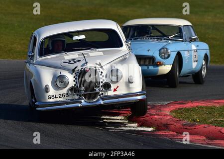 Glenn Pearson, Peter Dorlin, Jaguar Mk1, Ecurie Classic Racing, Historic Sports Car Club, HSCC, Jim Russell Trophy Meeting, aprile 2021, Snetterton, No Foto Stock