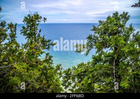 La tranquilla vista della baia di Mackinac Isola San Ignace, Michigan Foto Stock