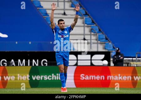 GENK, BELGIO - MAGGIO 20: Daniel Munoz del KRC Genk durante la partita della Pro League belga tra il KRC Genk e il Royal Antwerp FC alla Luminus Arena il 20 maggio 2021 a Genk, Belgio (Foto di Jeroen Meuwsen/Orange Pictures) Foto Stock