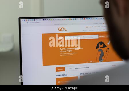 New York, USA - 1 maggio 2021: Sito web della società Gol su schermo, Editoriale illustrativo Foto Stock