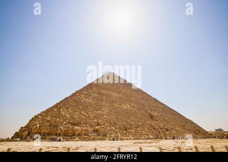 18 aprile 2021. Egitto, Cairo - Giza. Vista generale delle piramidi Foto Stock