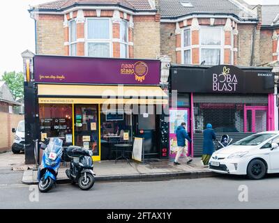 Naan Staap, Stuffed Naanis una caffetteria a tema pakistano situata nel cuore di East London, East Ham, Londra Foto Stock