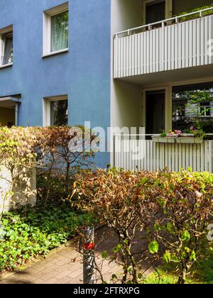 Housing Complex Falkenried 64 in ex deposito di tram e workshop ad Amburgo-Hoheluft-Ost, Germania, Europa Foto Stock