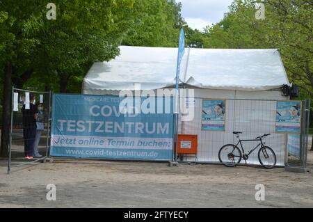 Potsdam, Germania, 21 maggio 2021 - Centro di test Covid a Bassinplatz. Foto Stock