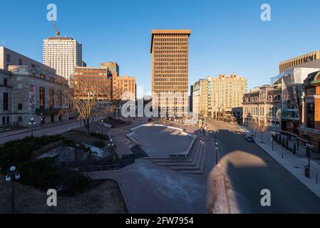 Il luogo Youville con il Palais Montcalm e il teatro Diamant nella vecchia città di Quebec Foto Stock