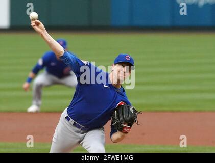 St. Louis, Stati Uniti. 21 Maggio 2021. Chicago Cubs Starting Pitcher Kyle Hendricks consegna un campo ai St. Louis Cardinals nel primo inning al Busch Stadium a St. Louis venerdì 21 maggio 2021. Photo by Bill Greenblatt/UPI Credit: UPI/Alamy Live News Foto Stock